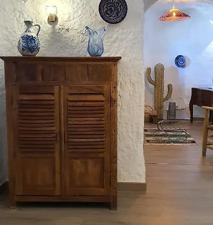 펜션 Cueva De La Higuera *